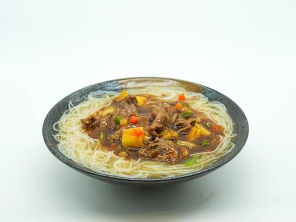 M3 Satay Beef Vermicelli in Soup(S) 沙爹牛肉湯米